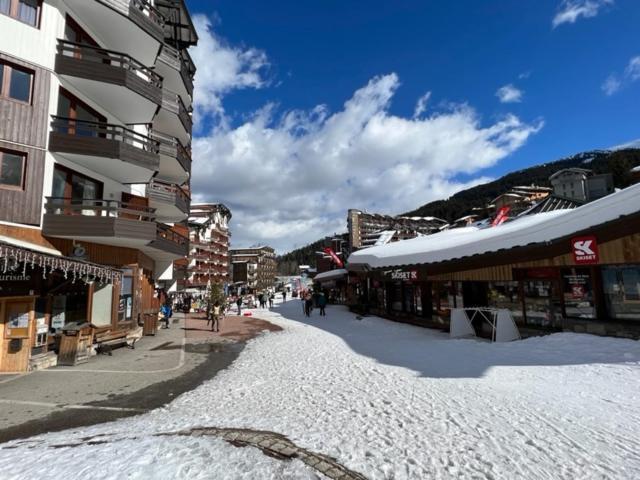 Appartement La Tania 2 Pieces Garage Dans Chalet Pied Pistes מראה חיצוני תמונה