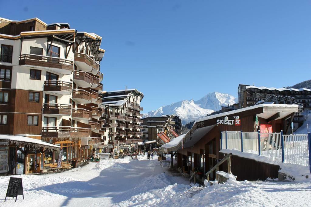 Appartement La Tania 2 Pieces Garage Dans Chalet Pied Pistes מראה חיצוני תמונה